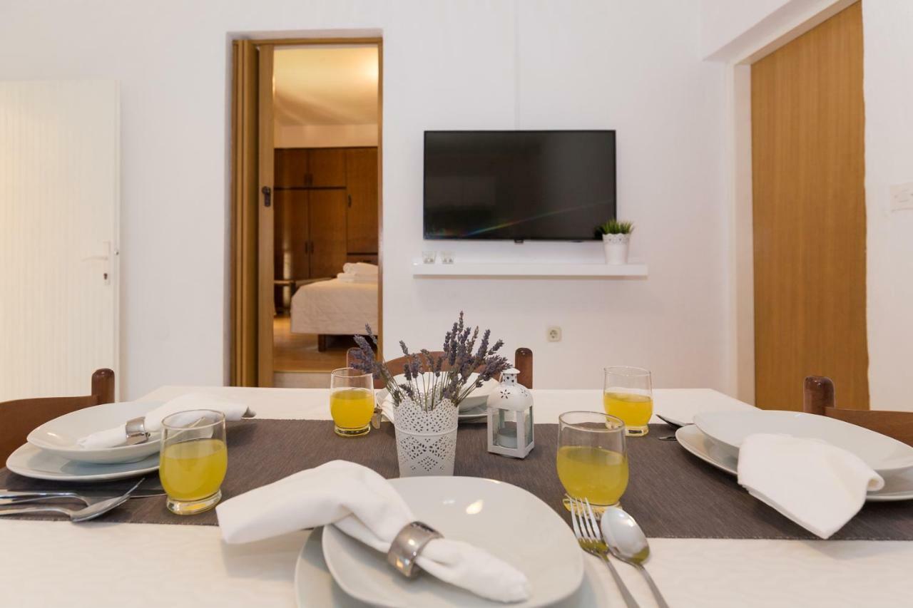 Cozy Apartment Josipa Privlaka  Luaran gambar