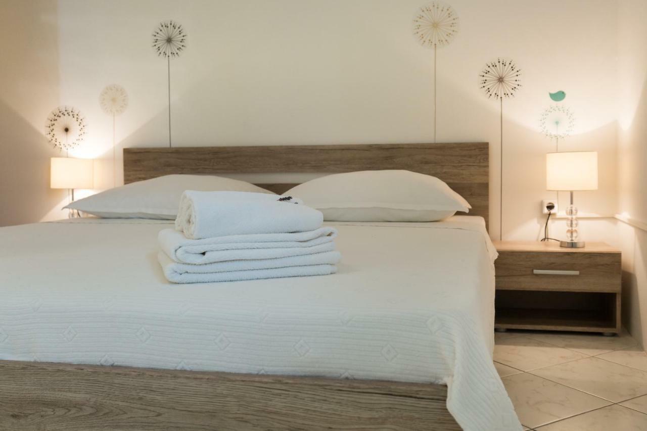 Cozy Apartment Josipa Privlaka  Luaran gambar